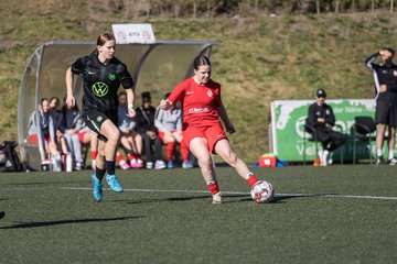 Bild 118 - wBJ Eimsbuettler TV - VfL Wolfsburg : Ergebnis: 1:3